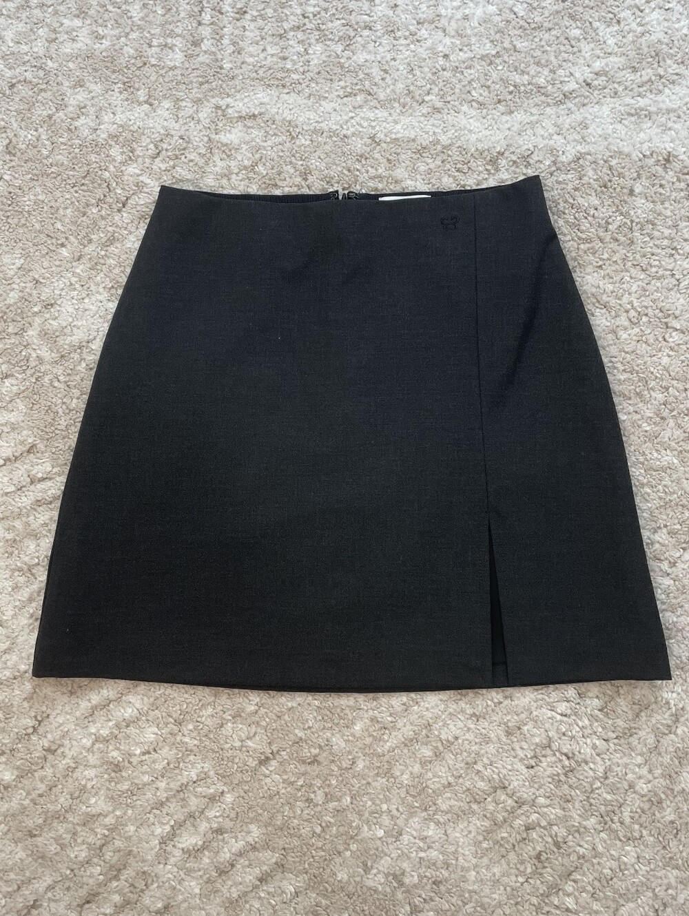 Sunday Best Black Mini Skirt with Front Slit Size 00